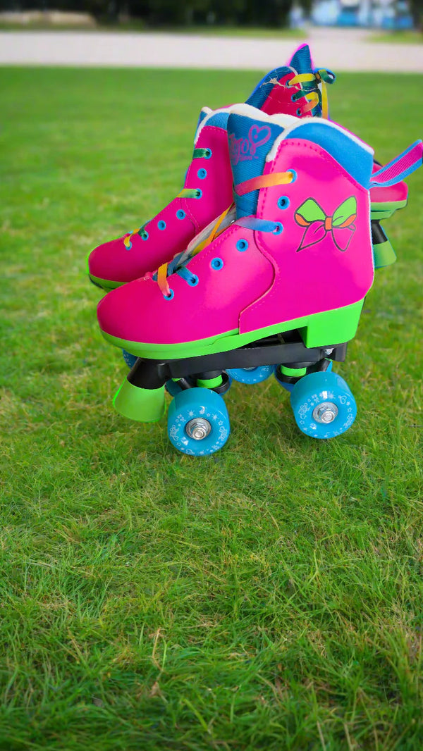 Circle Society Classic Adjustable Indoor & Outdoor Childrens Roller Skates - Adjustable Size 12-3