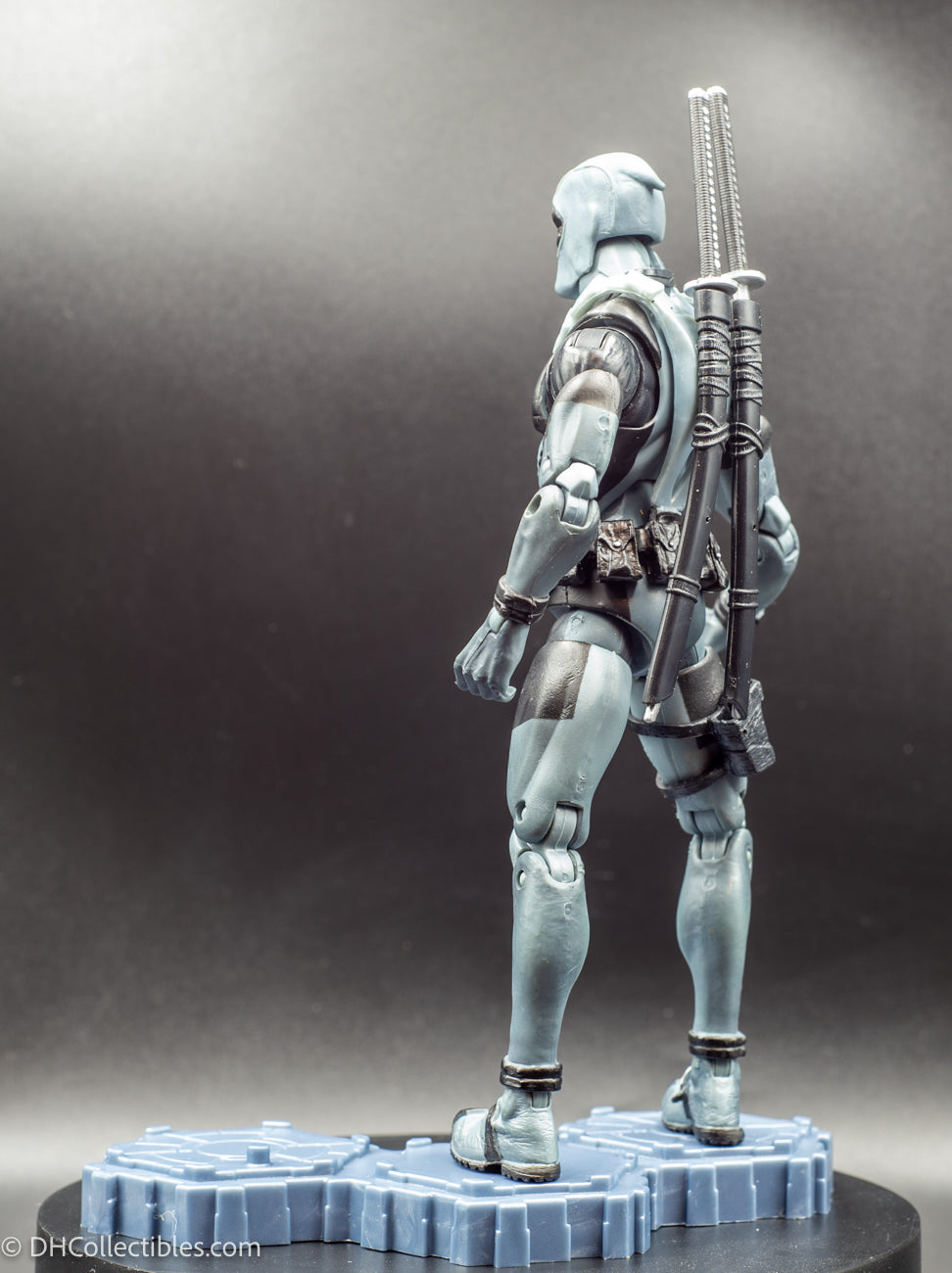 2012 Marvel Legends Epic Heroes Grey Costume Deadpool