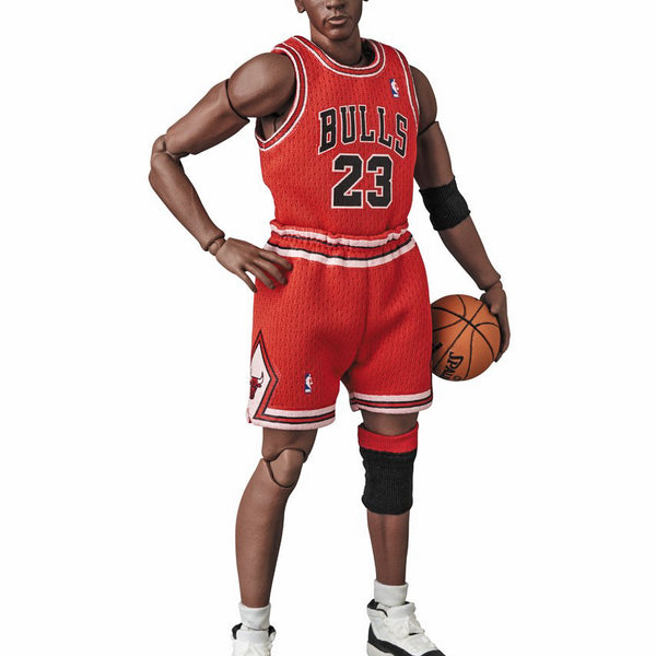 2020 Kotobukiya Chicago Bulls MAFEX Michael Jordan Action Figure