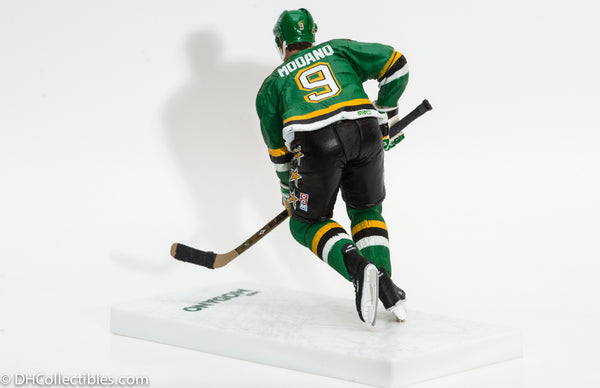 2005 McFarlane NHL Sports Picks Series 10 Mike Modano Minnesota North Stars Variant Green Jersey - Loose