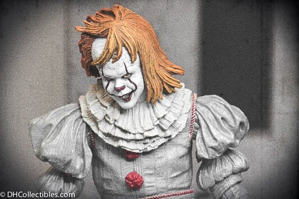 2017 NECA IT Ultimate Well House Pennywise 7 Inch Action Figure