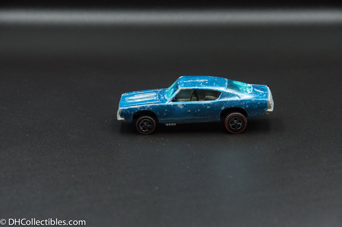 1968 Hot Wheels Redline Custom Barracuda Aqua Brown Interior
