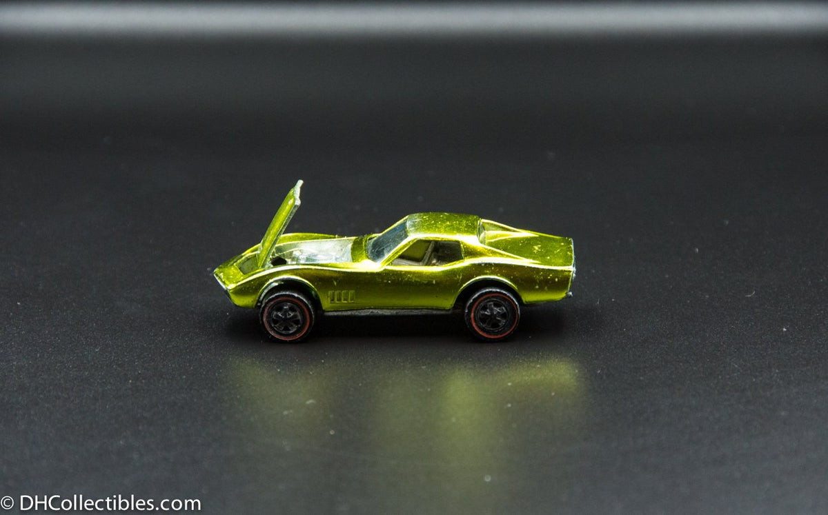 1968 Hot Wheels Redline Custom Corvette Gold Black Interior