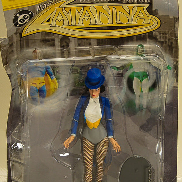 2000 DC Direct Mages, Mystics & Magicians Zatanna Action Figure