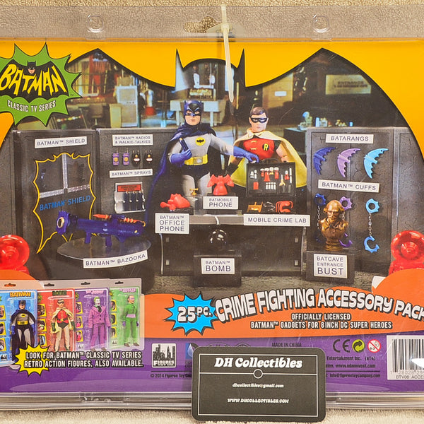 Figures Toy Co  25 Piece World's Crime Fighting Accessory Pack