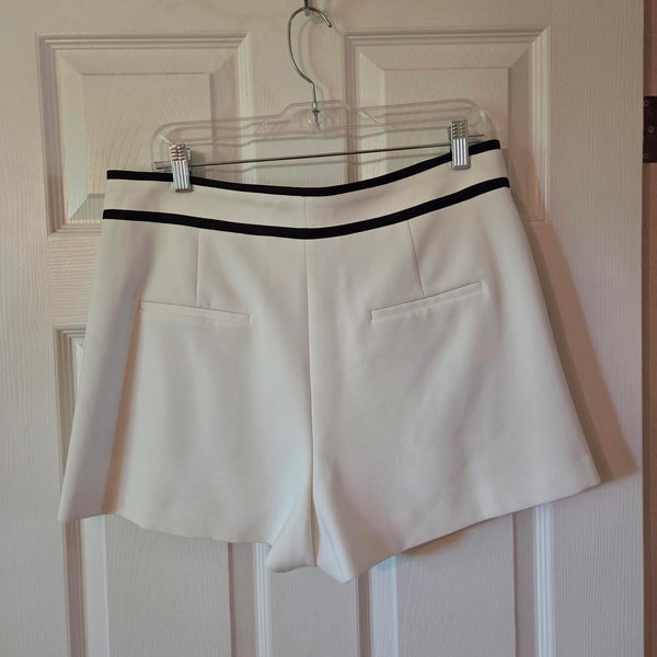 Alice and Olivia Esta Pleated Shorts - Size 14