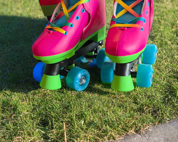 Circle Society Classic Adjustable Indoor & Outdoor Childrens Roller Skates - Adjustable Size 12-3