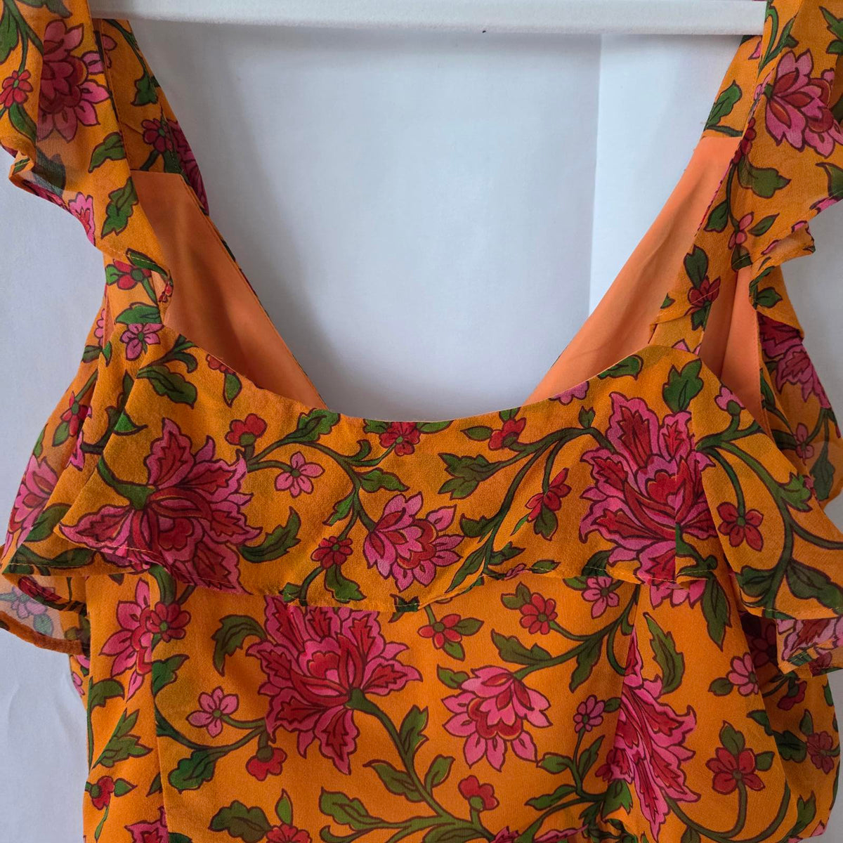 Veronica Beard Randa Ruffle Floral Silk Top - Size 6