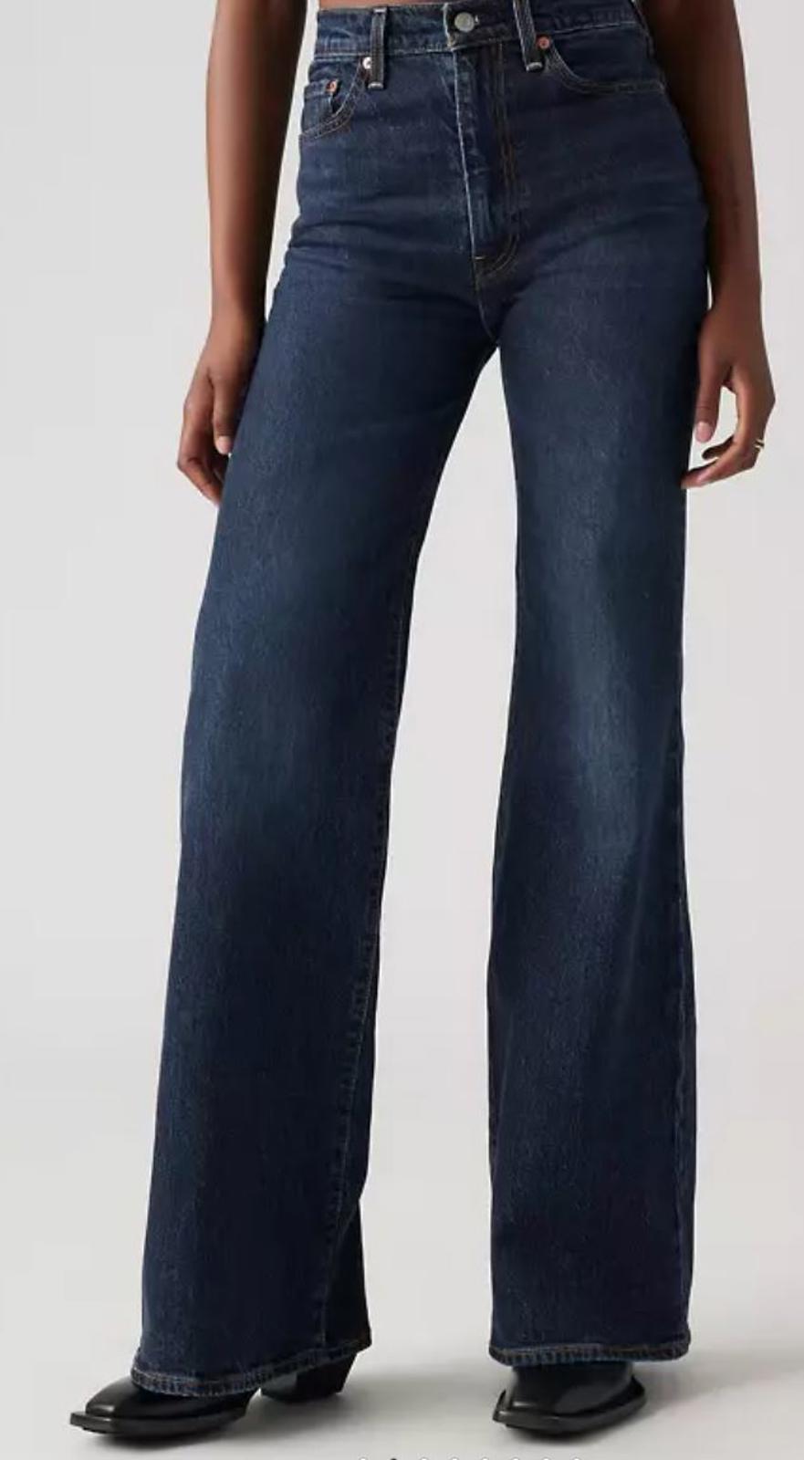 Levi's® Premium Ribcage Bell Women's Jeans 32 x 32