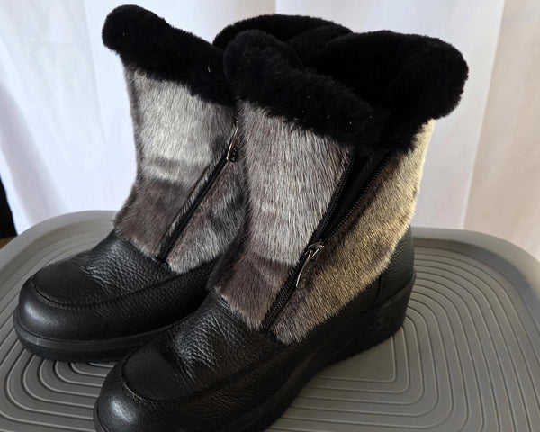 Pajar Women's Winter Boots with Sear Fur Lining - Size 9