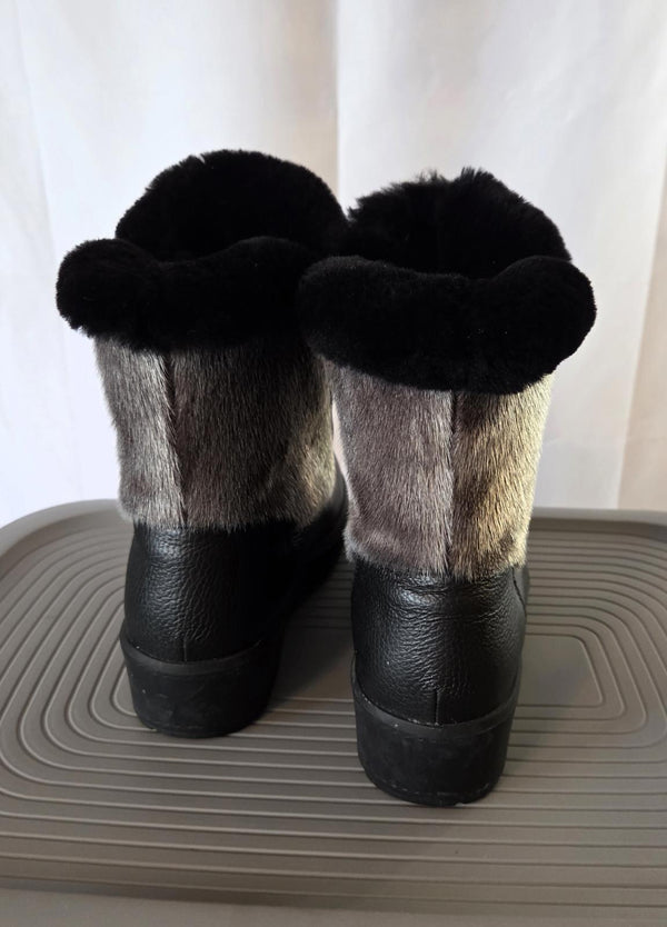 Pajar Women's Winter Boots with Sear Fur Lining - Size 9