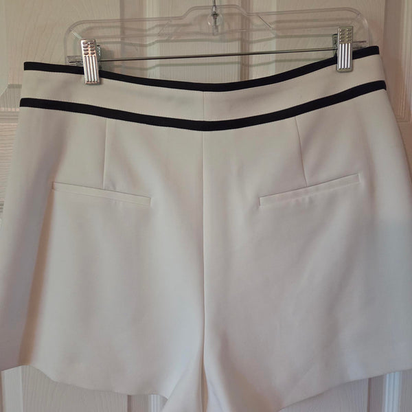 Alice and Olivia Esta Pleated Shorts - Size 14