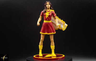 2007 DC Direct Shazam Mary Marvel (Red Suit) - Action Figure - Loose