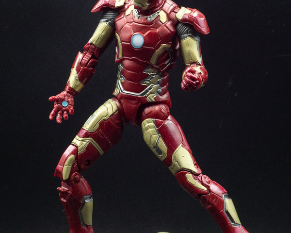 2012 Marvel Legends Iron Man MK 43 Armour Age of Ultron Avengers Action Figure- Loose