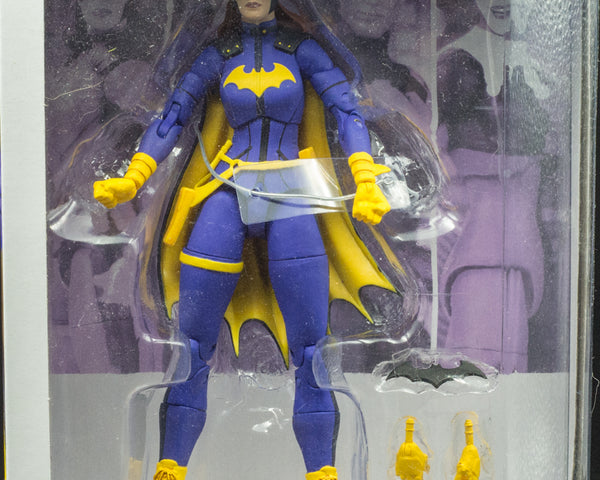 2019 DC Essentials Batgirl - Action Figure