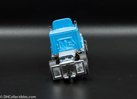 USED Round 2 HO Blue w/ Blue Spoiler # 43 Peterbilt Slot Car