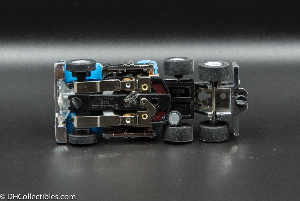 USED Round 2 HO Blue w/ Blue Spoiler # 43 Peterbilt Slot Car