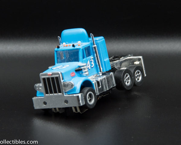 USED Round 2 HO Blue w/ Blue Spoiler # 43 Peterbilt Slot Car