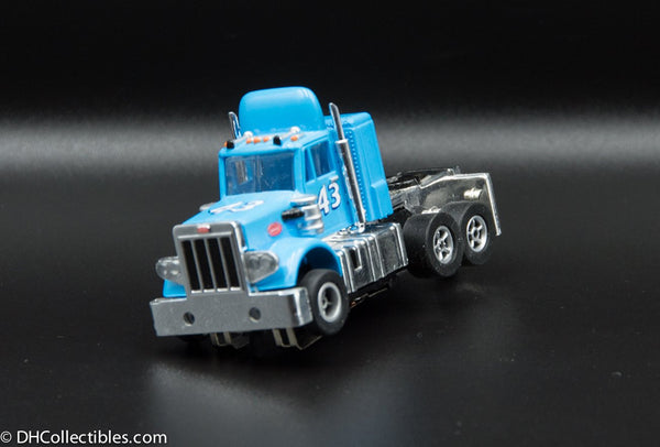 USED Round 2 HO Blue w/ Blue Spoiler # 43 Peterbilt Slot Car