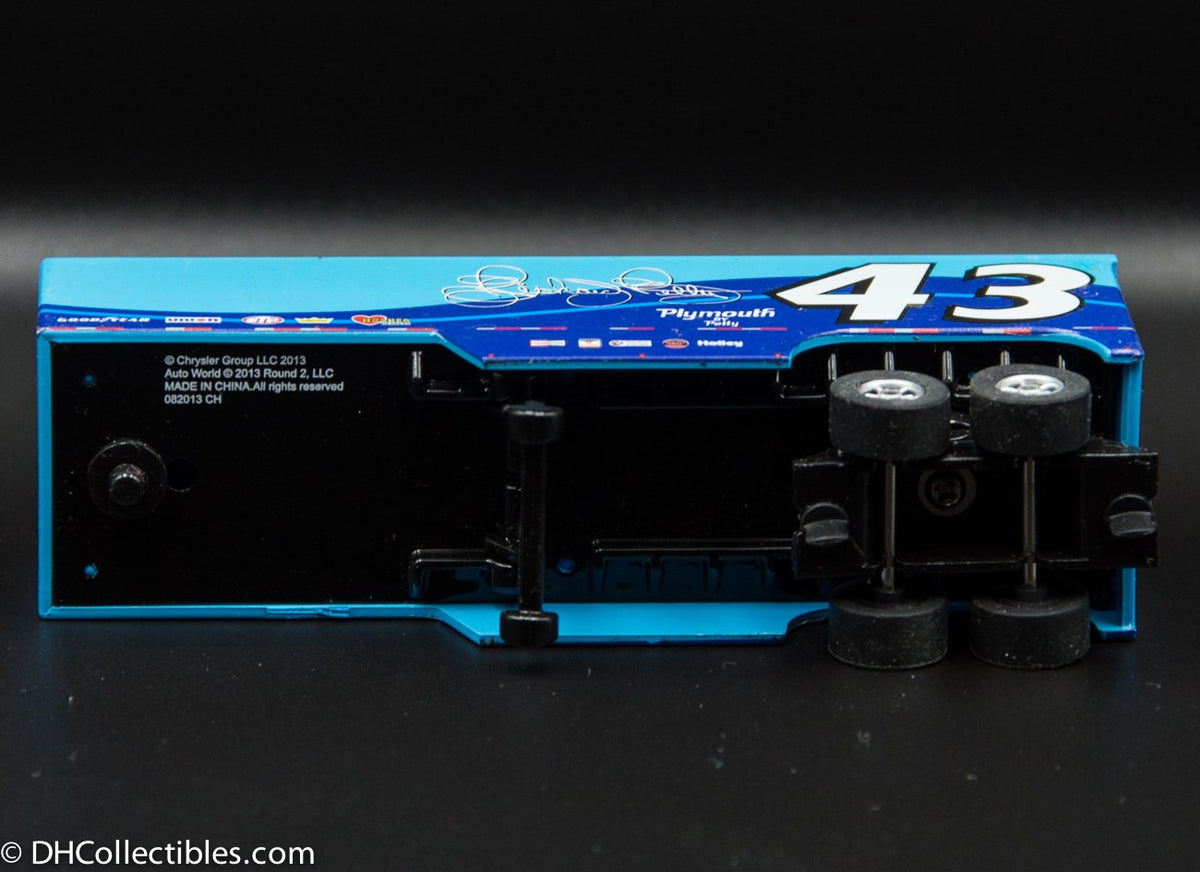 USED Round 2 HO Blue # 43 Semi Trailer Slot Car