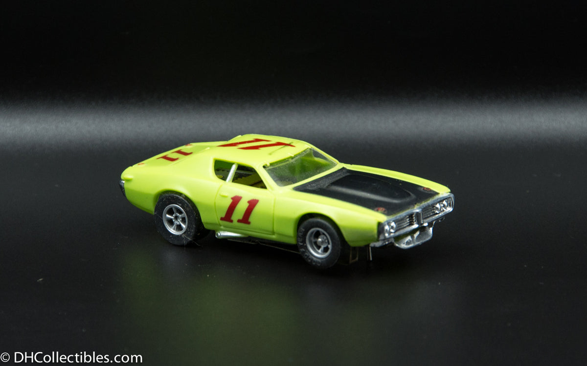 USED A/FX HO Lime w/ Black # 11 Road Runner Slot Car