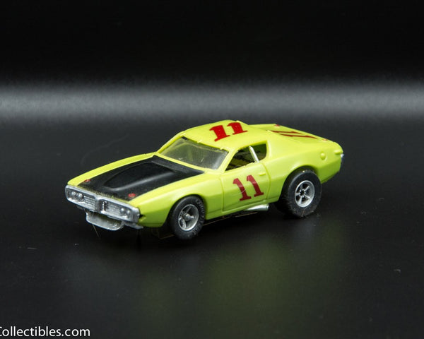 USED A/FX HO Lime w/ Black # 11 Road Runner Slot Car
