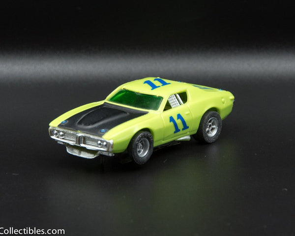 USED A/FX HO Lime w/ Black # 11 Road Runner Slot Car