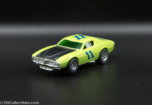USED A/FX HO Lime w/ Black # 11 Road Runner Slot Car