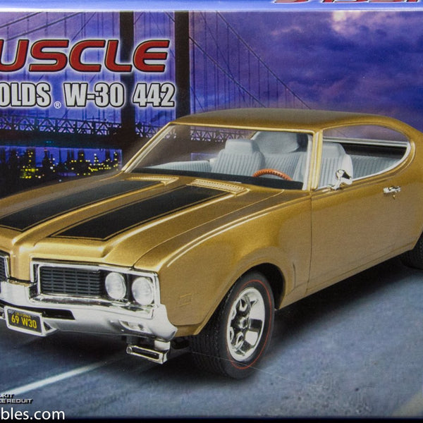 2005 AMT Ertl Muscle Series 1969 Olds W-30 442 1:25 Plastic Model Kit