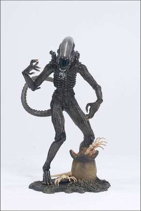 2004 McFarlane Alien Big Chap Action Figure