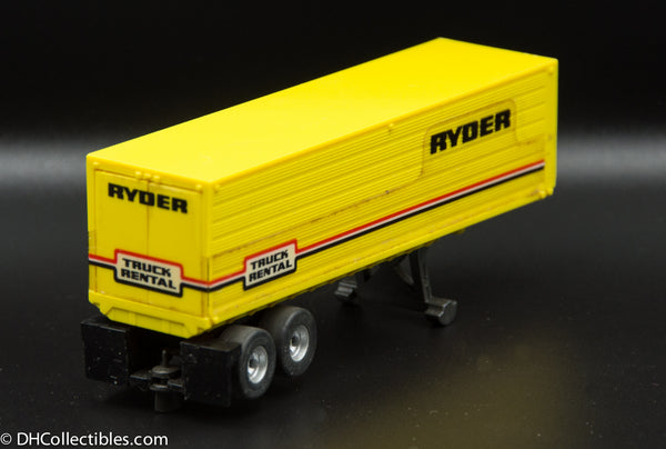 USED Aurora HO Yellow Ryder Semi Trailer Slot Car