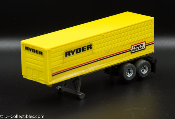 USED Aurora HO Yellow Ryder Semi Trailer Slot Car
