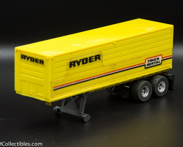 USED Aurora HO Yellow Ryder Semi Trailer Slot Car