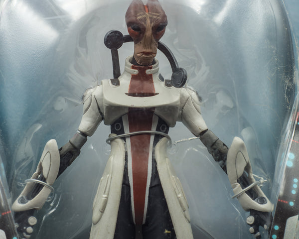 2012 Big Fish Toys BioWare Mass Effect 3 Mordin Series 2 Collector Action Figure
