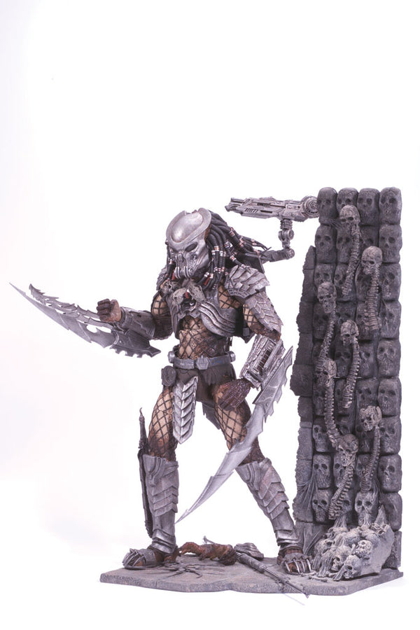 2004 McFarlane Alien Vs Predator Celtic Predator Action Figure