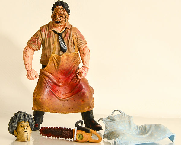 2007 Mezco Cinema Of Fear Series 1 Texas Chainsaw Massacre Leatherface Action Figure - Loose