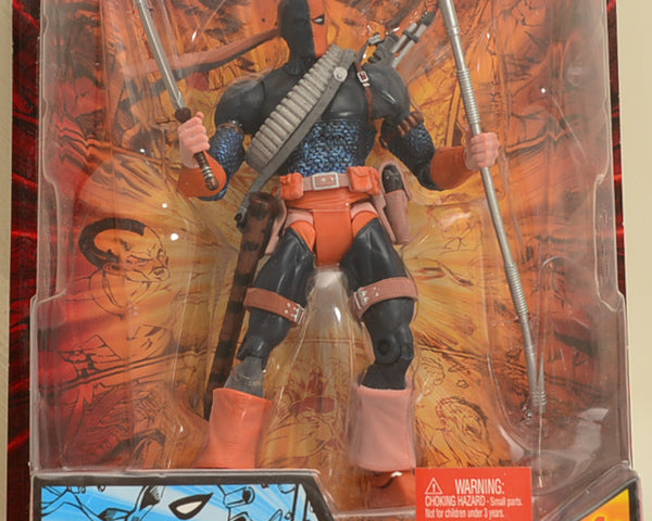 DC Universe Classics - Wave 3 - Deathstroke Action Figure