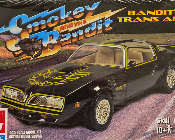 2001 AMT 1977 Pontiac Trans Am Smokey And The Bandit 1:25 Plastic Model Kit