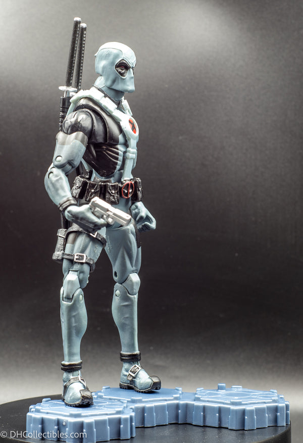 2012 Marvel Legends Epic Heroes Grey Costume Deadpool