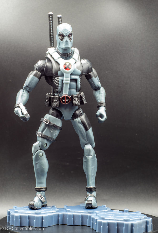 2012 Marvel Legends Epic Heroes Grey Costume Deadpool