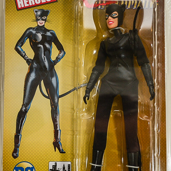 2016 Figures Toy Co DC Comics Catwoman 8" Limited Edition Mego Retro Action Figure