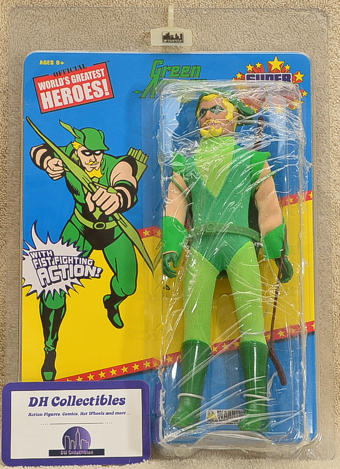 Figures Toy Co. Green Arrow - World's Greatest Heroes  Action Figure 8" Mego Retro