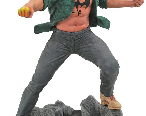2018 Diamond Select Marvel Iron Fist Action Figure