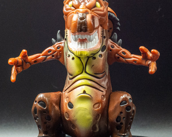1997 ToyBiz Marvel X-Men Savage Land Crawler Rex  - Action Figure