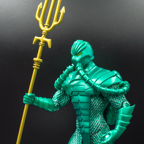 2008 DC Direct Alex Ross Justice League Series 7 Armoured Aquaman Action Figure - Loose