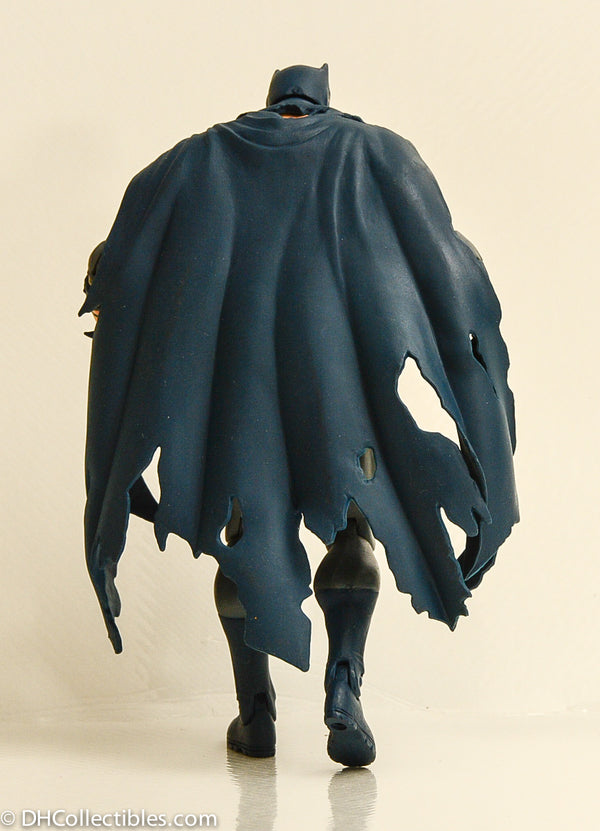 2007 Infinite Crisis Series 2 Battle Damaged Batman -  Loose