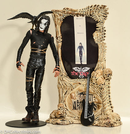 1999 Movie Maniacs 2 The Crow Feature Film Action Figure -  Loose