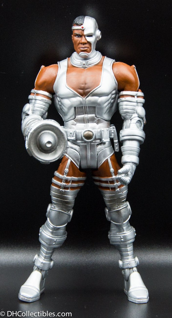 2008 DC Universe Cyborg Classics Wave 4  - Action Figure (includes Despero Right Arm)