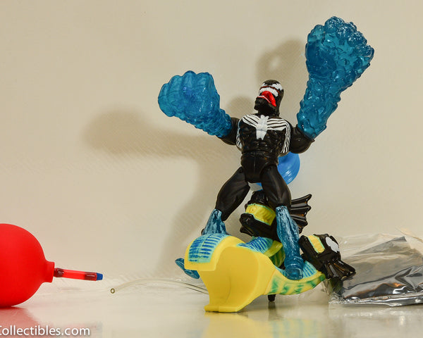 1998 Toy Biz Spider-Man Web Splasher Hydro Blast Venom Action Figure - Loose