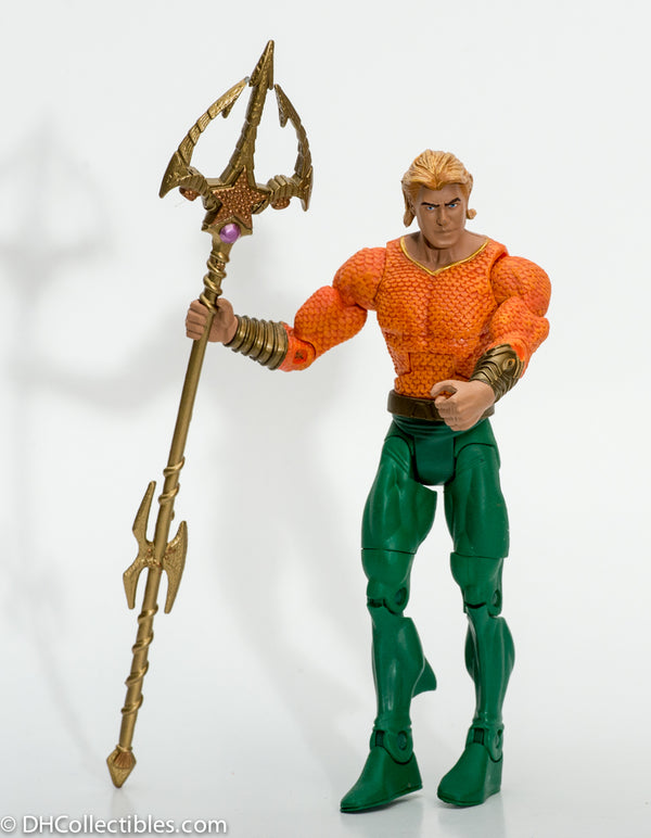 2008 DC Universe Classics Wave 2 Figure 2 Aquaman (Long Hair Variant) Action Figure - Loose